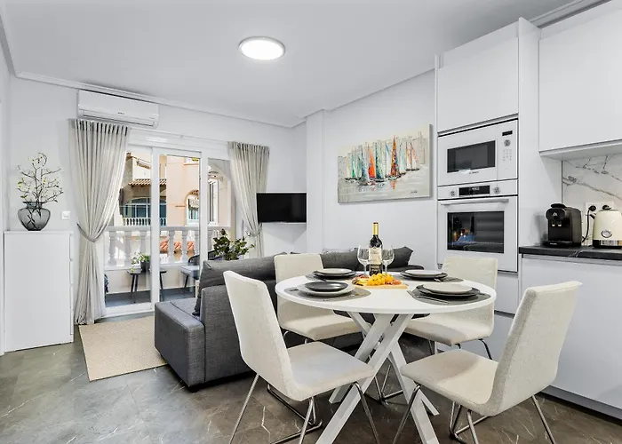 Moderne Oase 2 Min Zu Fuss Zum Strandparadies Torrevieja